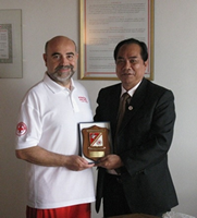 Presidente della Croce Rossa del Vietnam, Dr.Tran Ngoc Tang