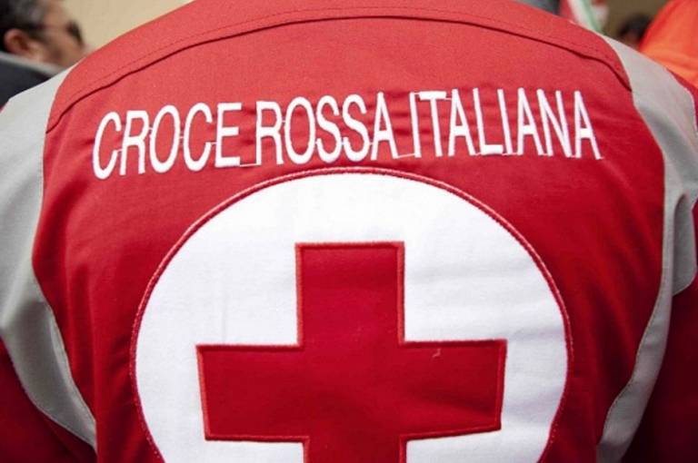 Parte “CRI per le persone”: il numero verde della Croce Rossa per rispondere alle richieste di aiuto e combattere l’indifferenza