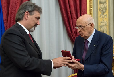 Francesco Rocca consegna la Gran Croce al Merito CRI a Giorgio Napolitano