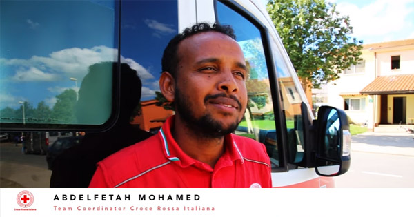 Abdelfetah Mohamed team coordinator della Croce Rossa nella missione CRI Moas per soccorrere i migranti che attraversano il Mediterraneo