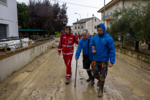 Croce-Rossa-Emergenza-Marche-3