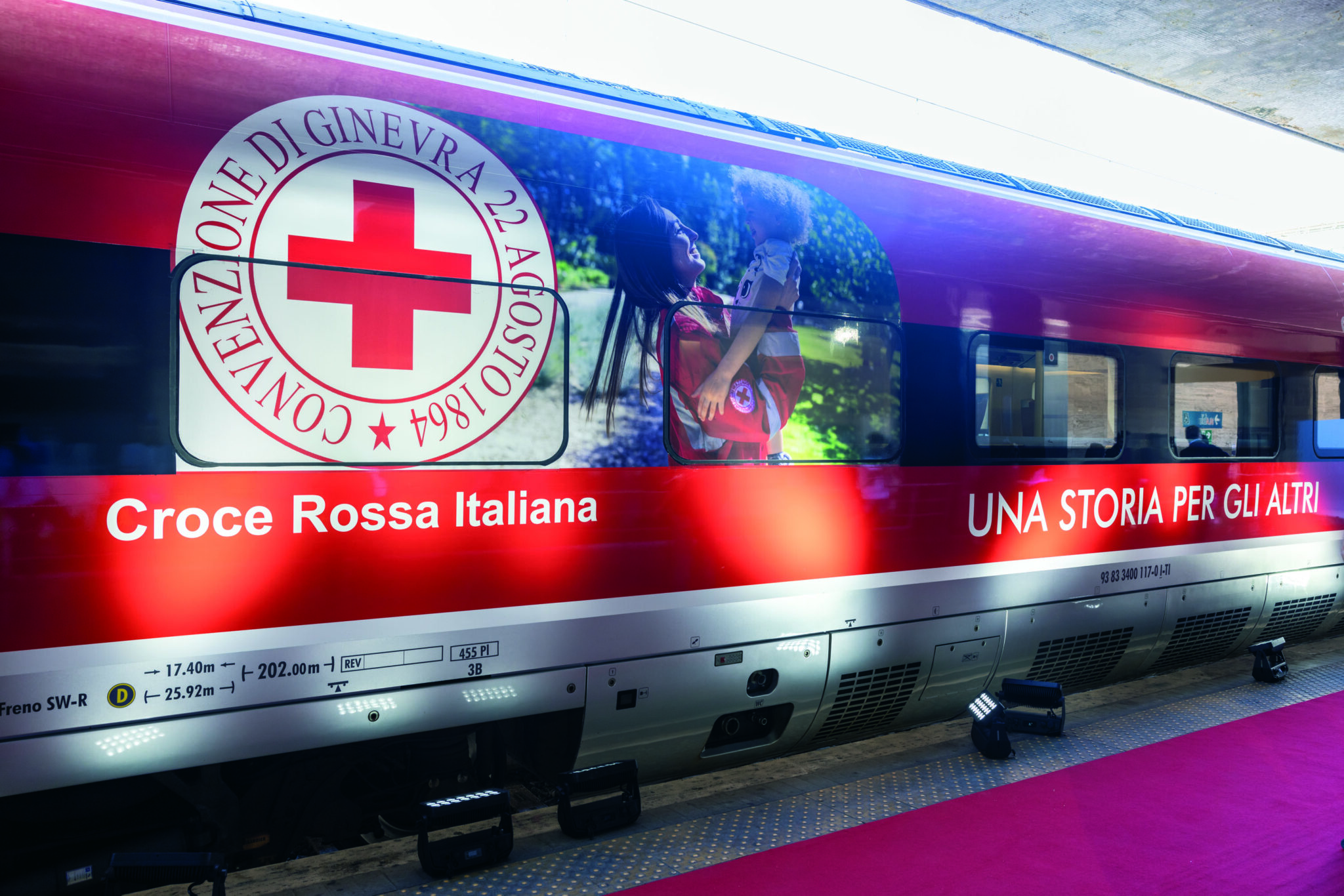 Il Frecciarossa celebra i 160 anni della Croce Rossa Italiana