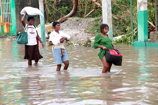 Oltre 2 milioni di persone colpite ad Haiti dal Tifone Matthew