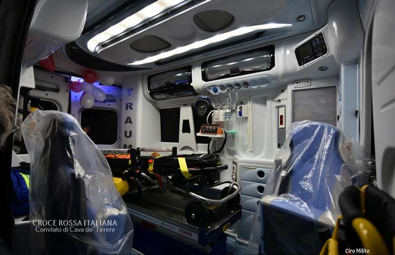 Cava de’ Tirreni: il comitato della Croce Rossa presenta la nuova ambulanza pediatrica