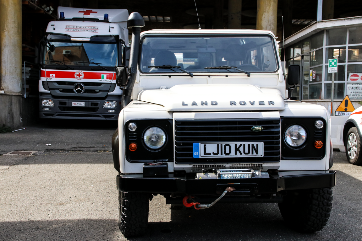 La British Red Cross dona un’auto alla CRI per supportare le attività di accoglienza