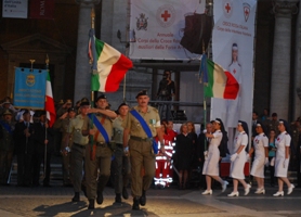 05.07.11 Piazza del Campidoglio Entrano le Bandiere Nazionali dei due Corpi Ausiliari