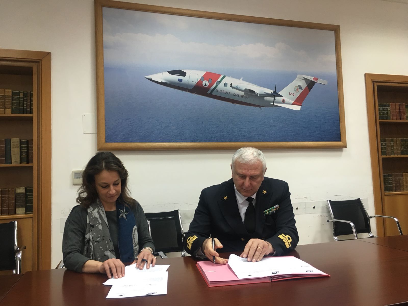 La firma dell'accordo-quadro 