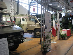 Il Corpo Militare presente a Firenze al Salone nazionale dell'auto a trazione integrale