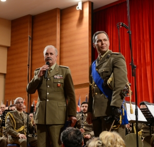 l'Ispettore Nazionale Magg. Gen. Gabriele Lupini e il Maestro S.Ten. com. Antonio Tinelli
