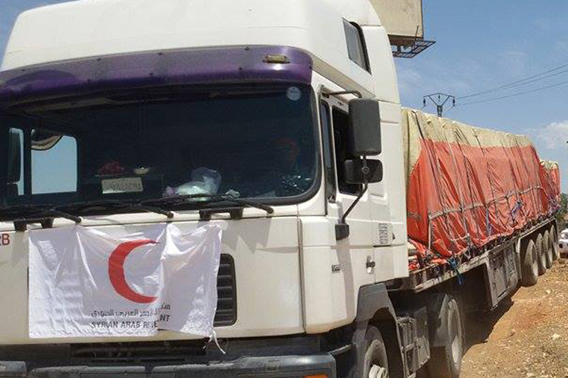 Un camion della Mezzaluna Rossa Siriana