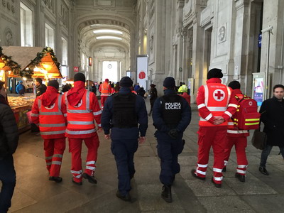 Volontari a Milano con la Polizia locale 