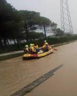 Personale O.P.S.A. durante l'assistenza in Ambiente Alluvionato
